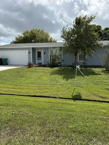 538 NW Avon Avenue Port St Lucie FL 34983