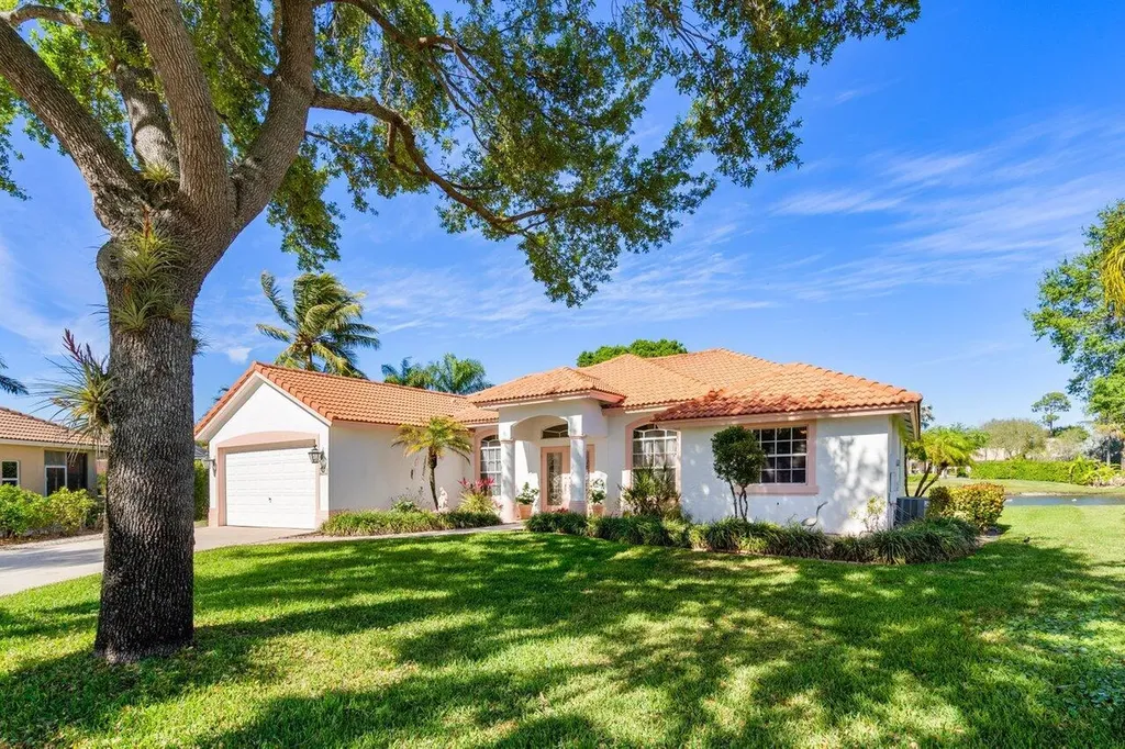 139 Mangrove Court Royal Palm Beach FL 33411