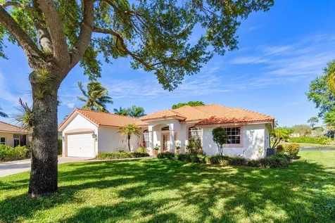 139 Mangrove Court Royal Palm Beach FL 33411