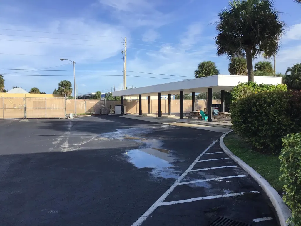 300 S 6th Street Fort Pierce FL 34950