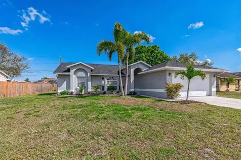 193 SW Ridgecrest Drive Port St Lucie FL 34953