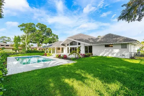 4580 Oak Tree Court Delray Beach FL 33445