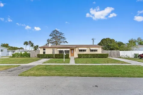 144 Cayman Drive Palm Springs FL 33461