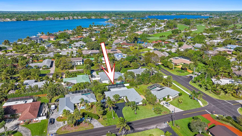 59 Yacht Club Place Tequesta FL 33469