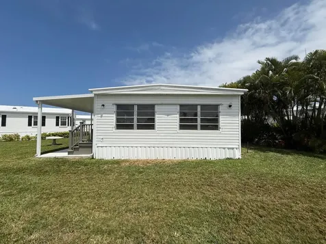 215 S Heron Drive Briny Breezes FL 33435