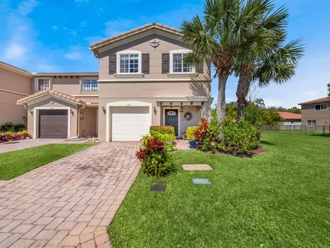 2185 SW Rockport Road Port St Lucie FL 34953