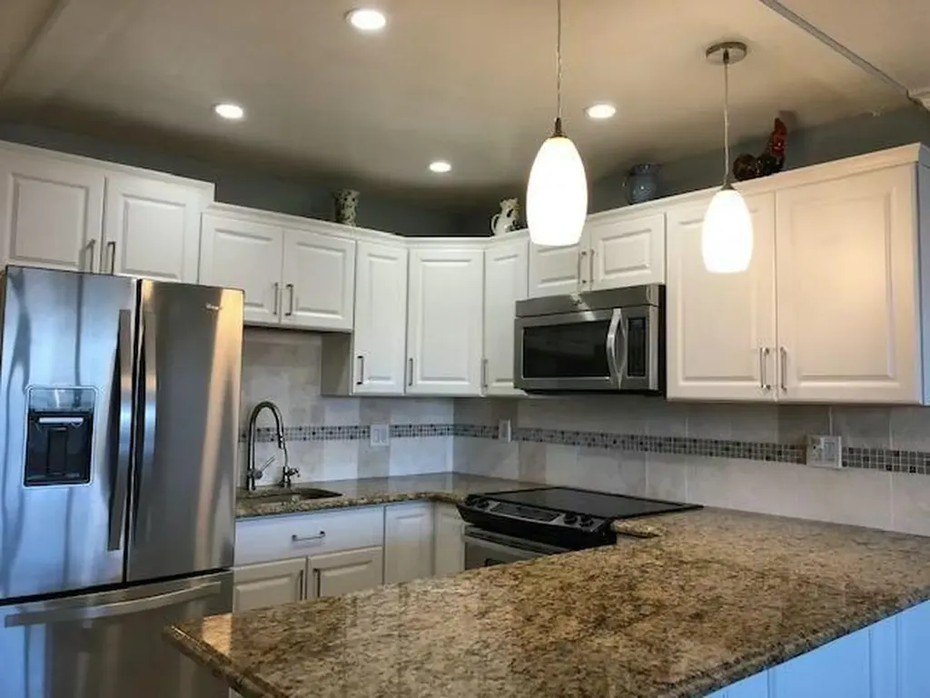 800 W Horizons 211 W Boynton Beach FL 33435