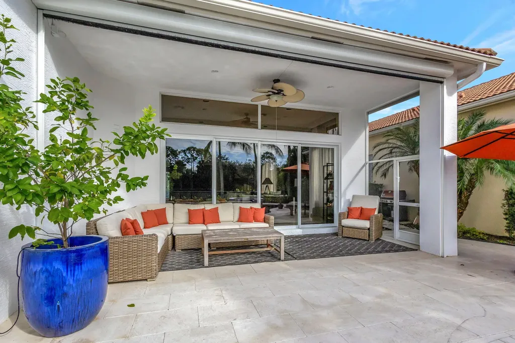 162 Esperanza Way Palm Beach Gardens FL 33418