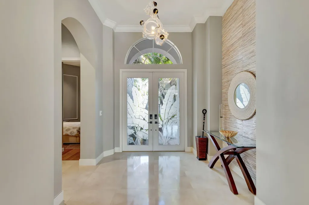 162 Esperanza Way Palm Beach Gardens FL 33418