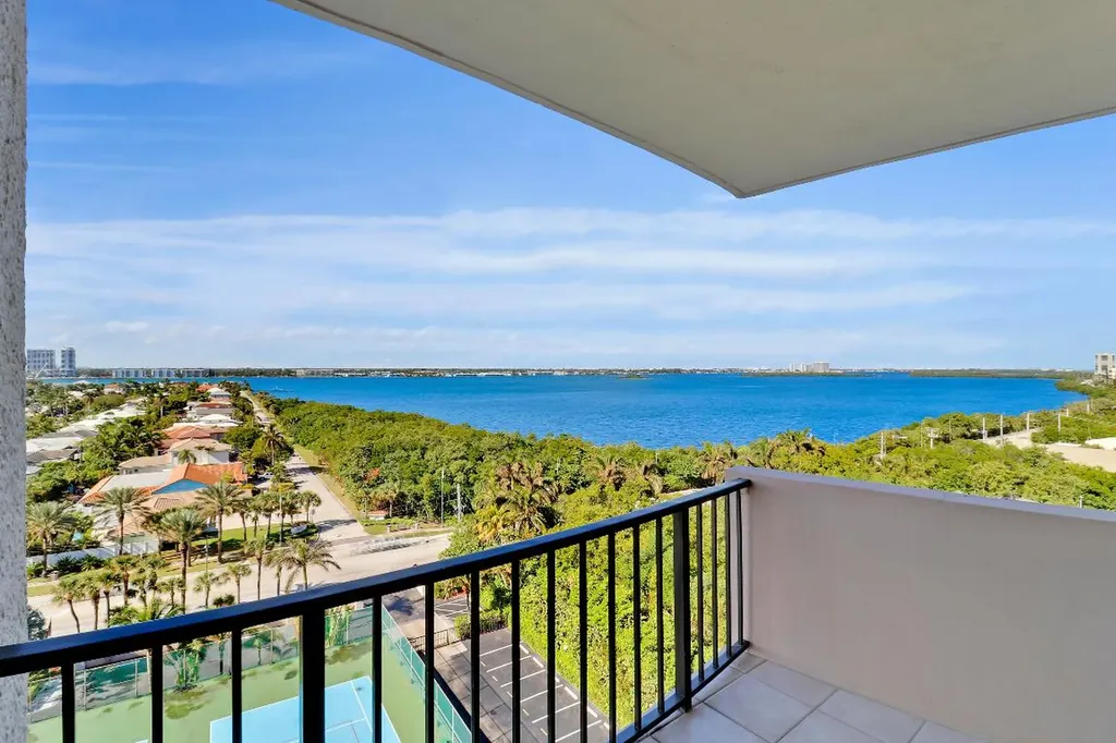 4200 N Ocean Drive Riviera Beach FL 33404