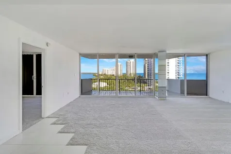 4200 N Ocean Drive Riviera Beach FL 33404