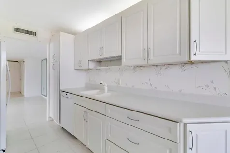 4200 N Ocean Drive Riviera Beach FL 33404