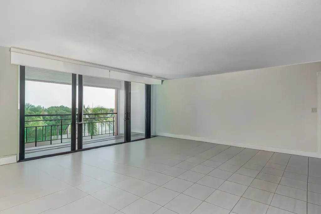 7153 Promenade Drive Boca Raton FL 33433