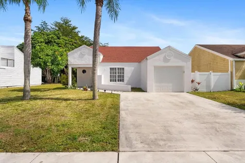 8319 Dynasty Drive Boca Raton FL 33433