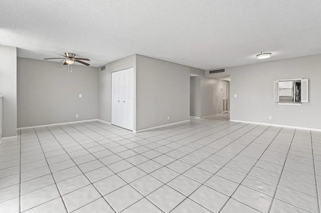 5700 NW 2nd Avenue Boca Raton FL 33487