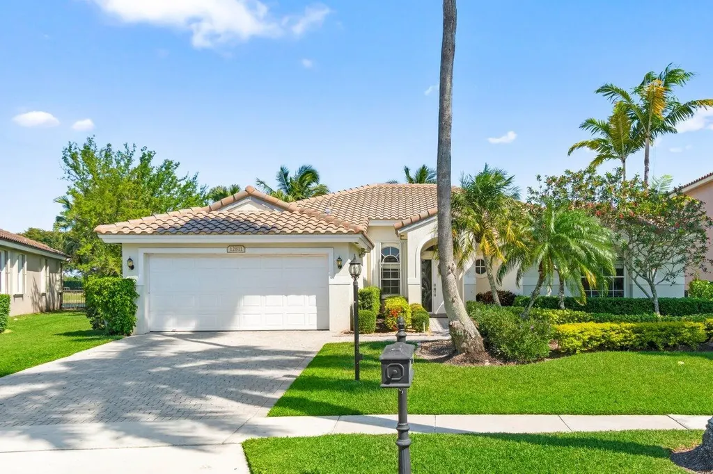 12811 Hyland Circle Boca Raton FL 33428