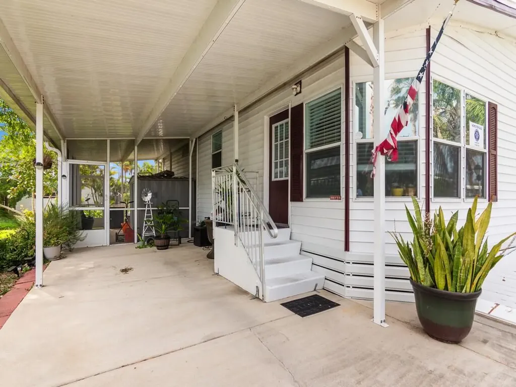 7 Gorda Way Port St Lucie FL 34952