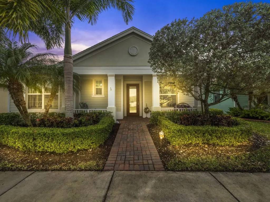 10308 SW Waterway Lane Port St Lucie FL 34987