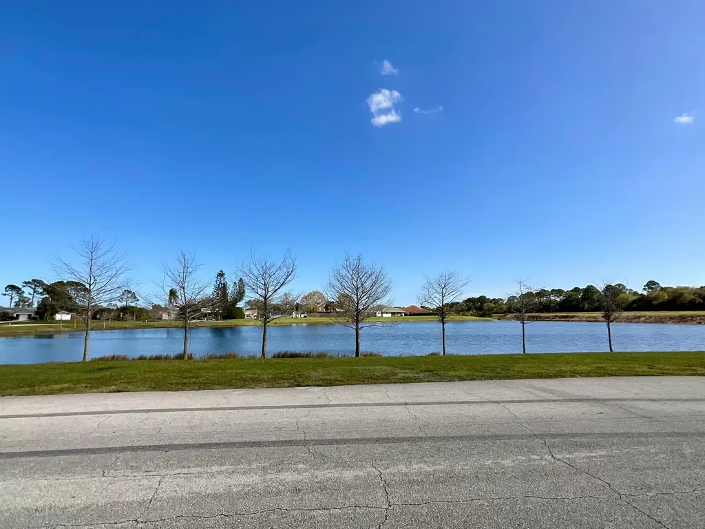 4674 SW Masefield Street Port St Lucie FL 34953