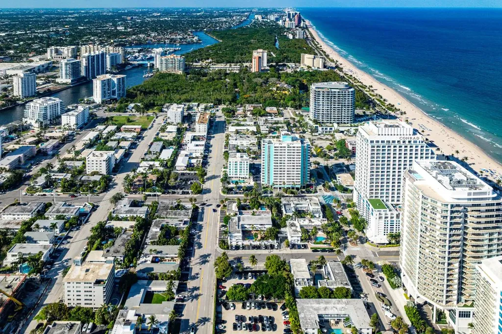 551 N Fort Lauderdale Beach Boulevard Fort Lauderdale FL 33304