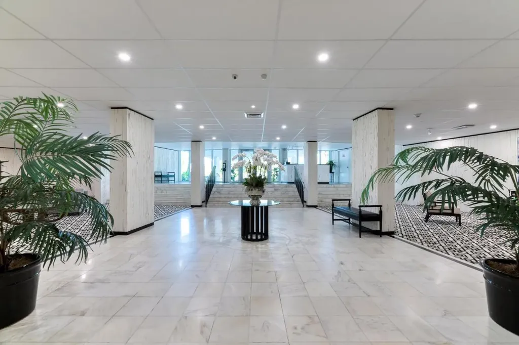 2295 S Ocean Boulevard Palm Beach FL 33480