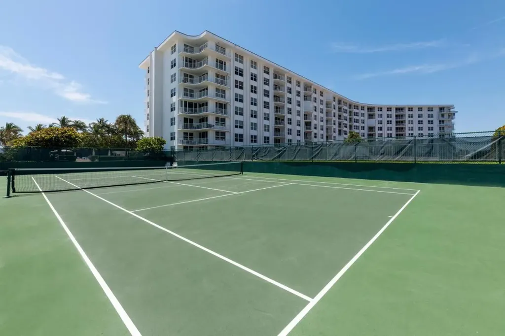 2295 S Ocean Boulevard Palm Beach FL 33480