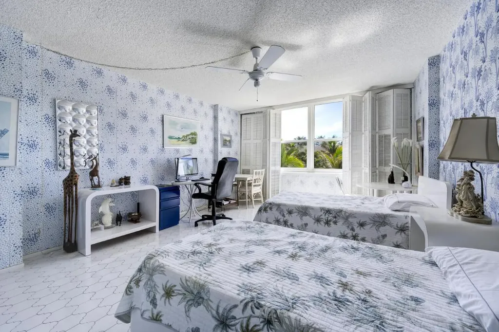 2295 S Ocean Boulevard Palm Beach FL 33480