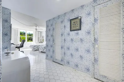 2295 S Ocean Boulevard Palm Beach FL 33480