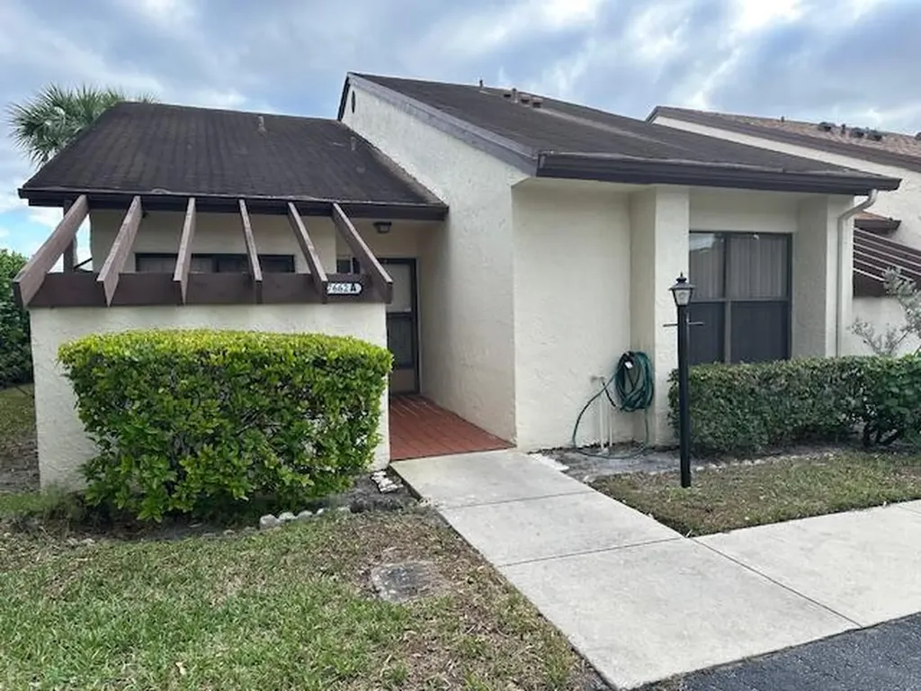 7662 Bend Court Lake Worth FL 33467