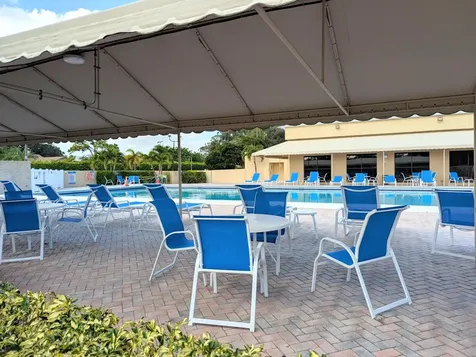 2454 NW 9th Street Delray Beach FL 33445