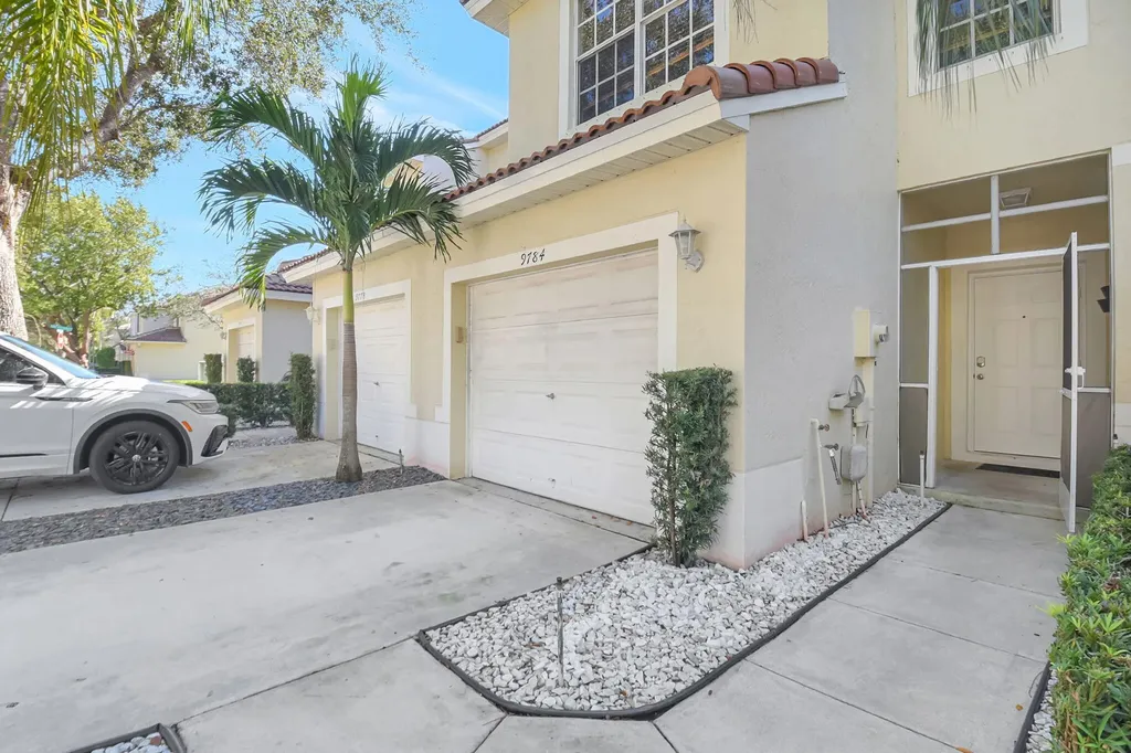 9784 Porta Leona Lane Boynton Beach FL 33472