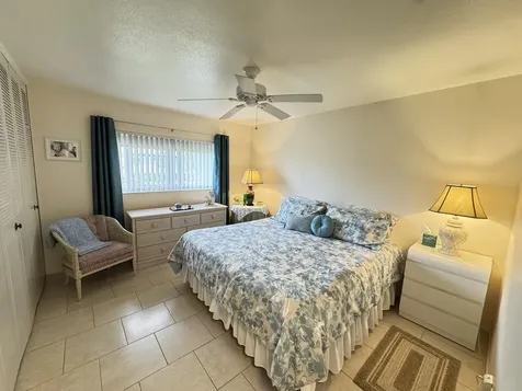 2822 Crosley Drive W West Palm Beach FL 33415