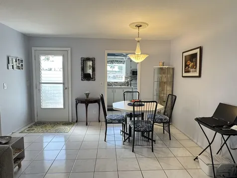 2822 Crosley Drive W West Palm Beach FL 33415
