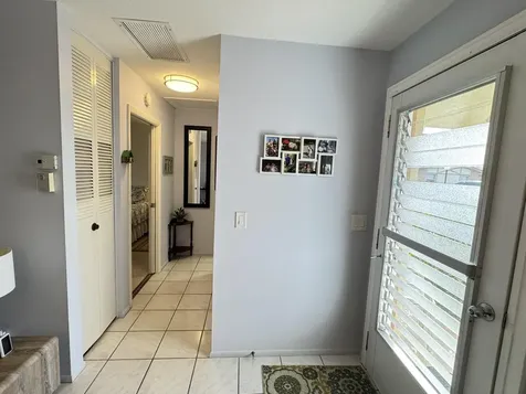 2822 Crosley Drive W West Palm Beach FL 33415