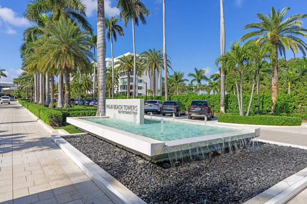 44 Cocoanut Row Palm Beach FL 33480