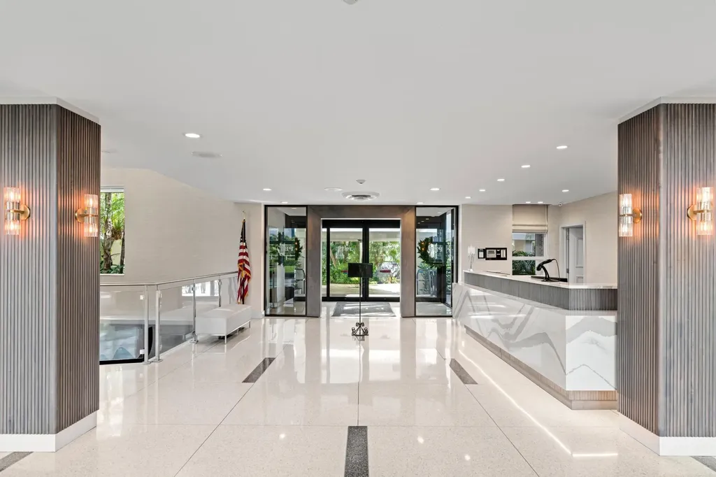 44 Cocoanut Row Palm Beach FL 33480