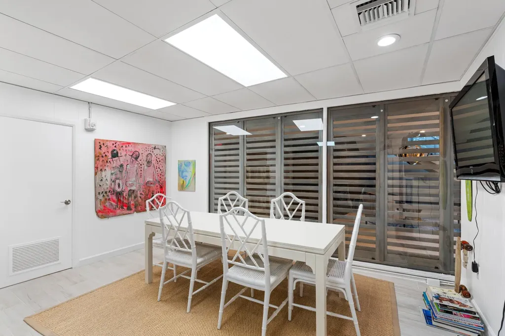44 Cocoanut Row Palm Beach FL 33480
