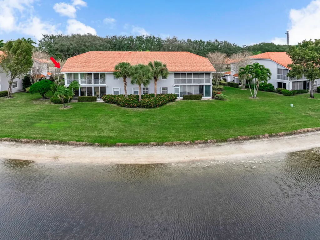 7023 Summer Tree Drive Boynton Beach FL 33437