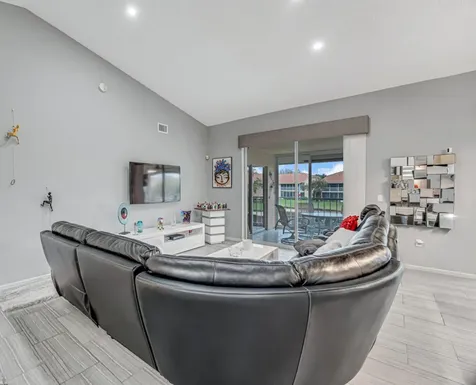 7023 Summer Tree Drive Boynton Beach FL 33437