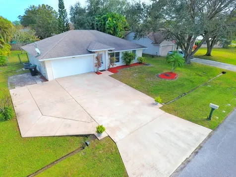 1561 SW Broadview Street Port St Lucie FL 34983
