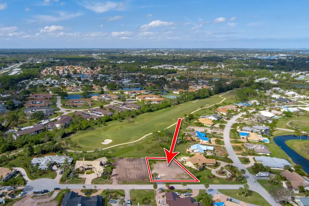 6464 SE Spy Glass Lane Stuart FL 34997