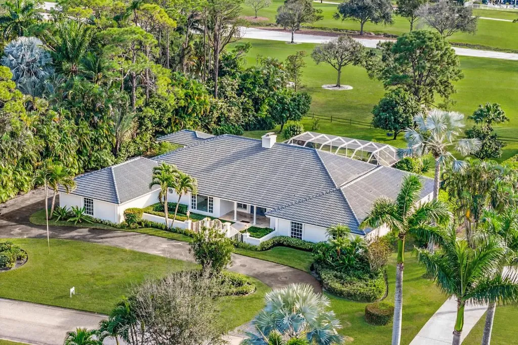 650 Atlantis Estates Way Atlantis FL 33462