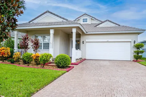 123 NW Swann Mill Circle Port St Lucie FL 34986