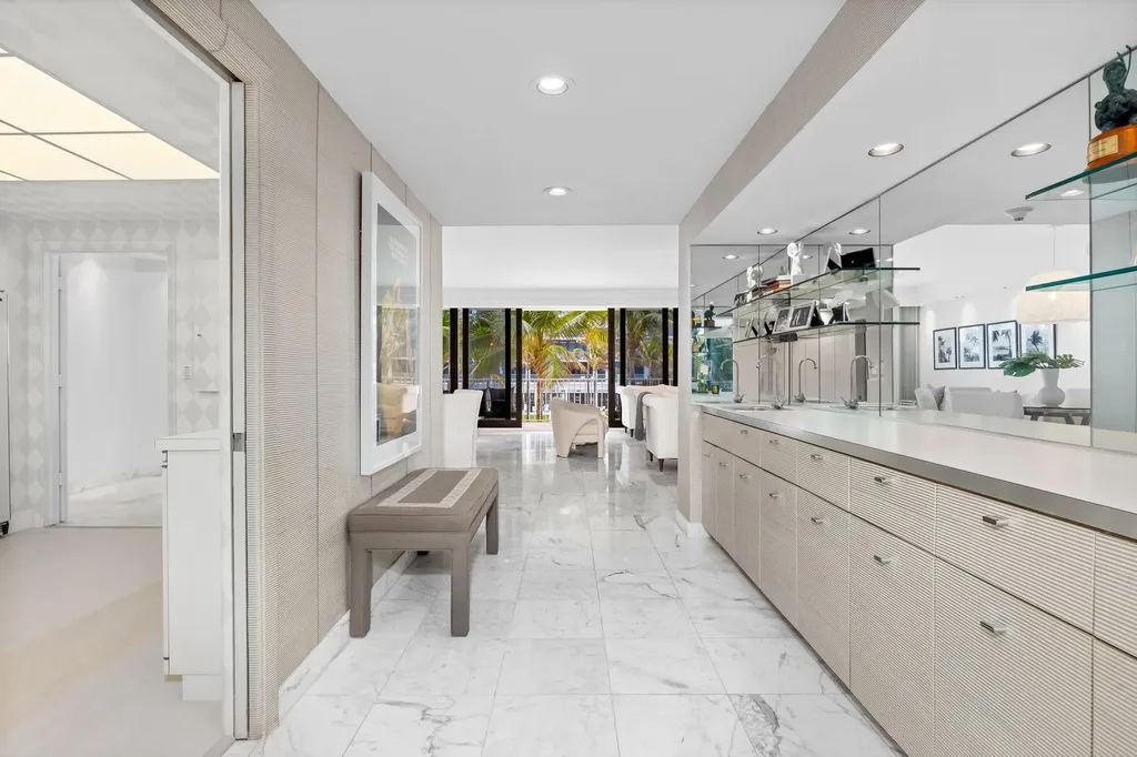 2000 S Ocean Boulevard Palm Beach FL 33480