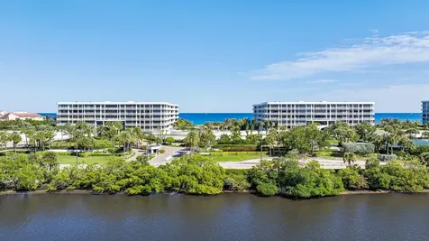 2000 S Ocean Boulevard Palm Beach FL 33480