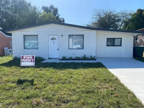 657 W 2nd Street Riviera Beach FL 33404