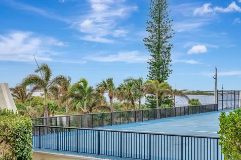 5420 N Ocean Drive Singer Island FL 33404