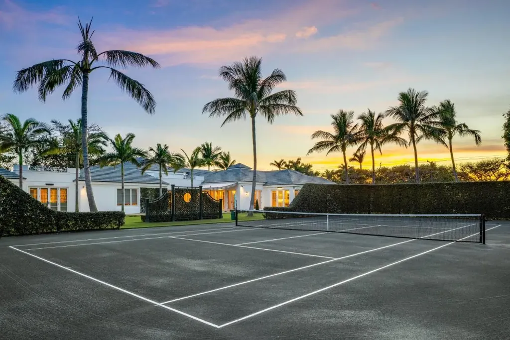 710 S County Road Palm Beach FL 33480