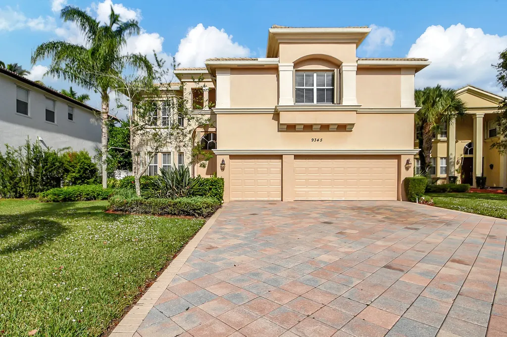 9345 Glidden Court Wellington FL 33414