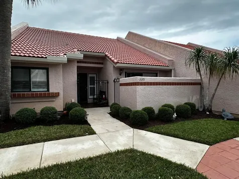 3315 SE La Prado Court Port St Lucie FL 34952